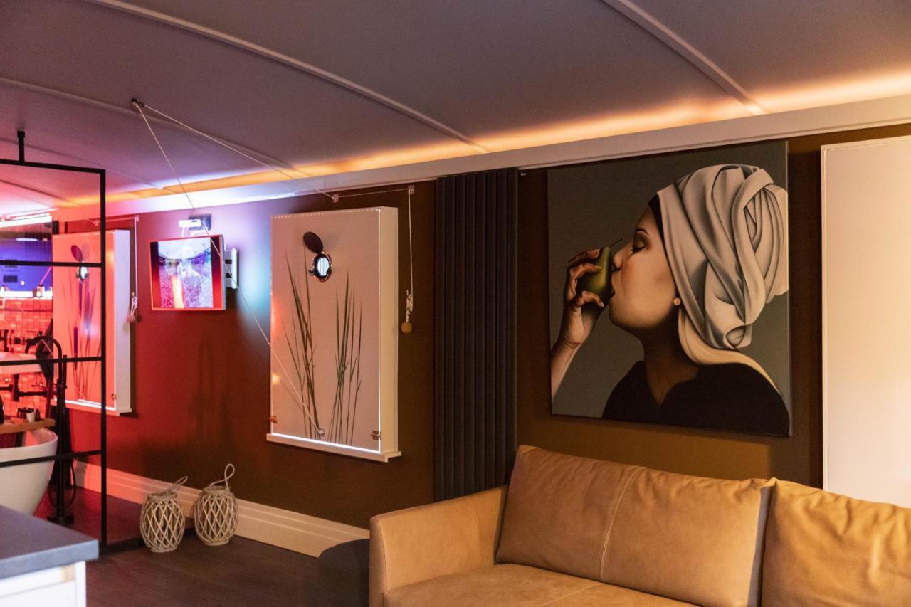 Hotel Wellnessboat De Michiel De Ruyter Groningen Zewnętrze zdjęcie