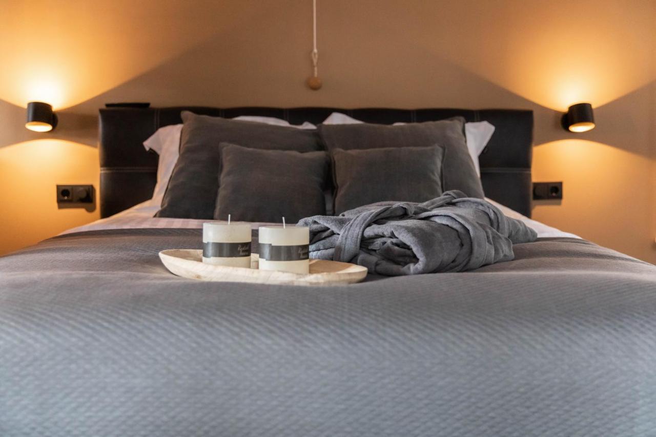 Hotel Wellnessboat De Michiel De Ruyter Groningen Zewnętrze zdjęcie