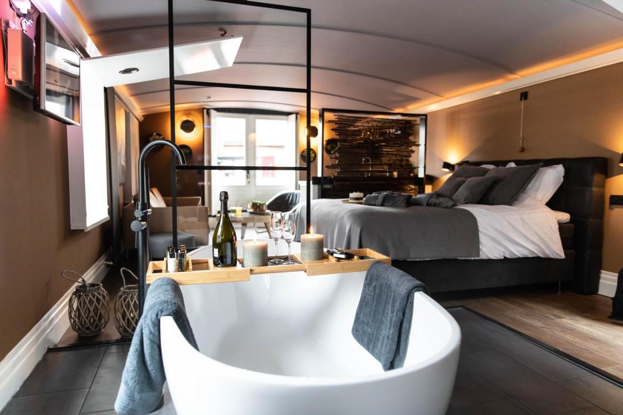 Hotel Wellnessboat De Michiel De Ruyter Groningen Zewnętrze zdjęcie
